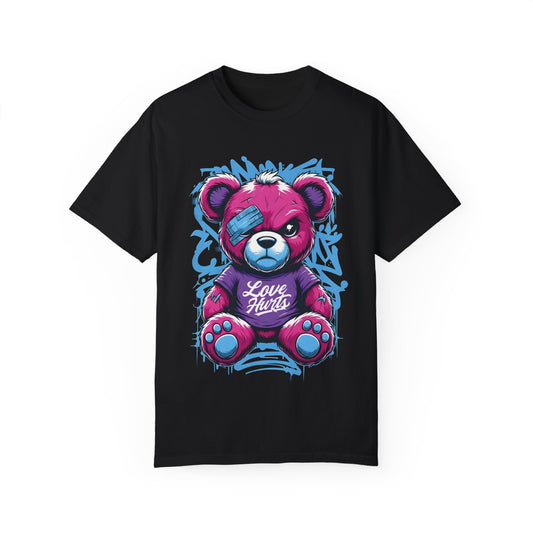 Hip Hop Style Bear Graphic T-Shirt - 'Love Hurts' Design